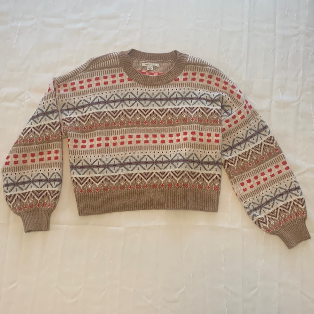 American Eagle belly sweater. Size:M